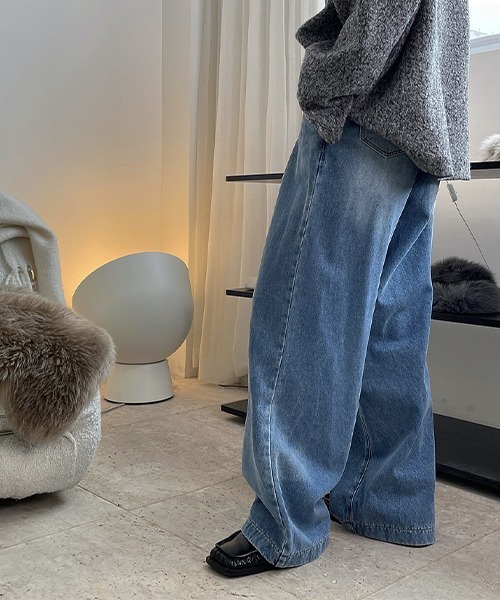 chuclla（チュクラ）の「ワイドシルエット ウォッシュタックデニム je