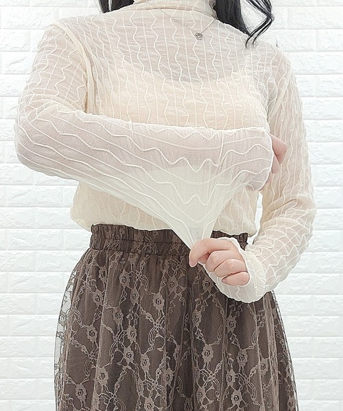 Lace Ladies(レースレディース)の「メロウフリル シースルータートル(Tシャツ/カットソー・レディース・ホワイト/ブラック/アイボリー/モカ・FREE)」の15枚目の写真