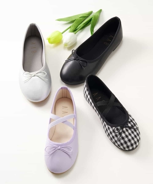 a.v.v（アーヴェヴェ）の「[KIDS]リボンバレエシューズ[WEB限定サイズ]（バレエシューズ・キッズ・シルバー/ライトパープル/ブラック/アイボリー・19/21/18/23/20/22）」の4枚目の写真