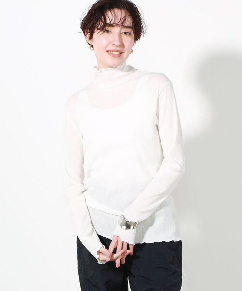NOLLEY’S(ノーリーズ)の「ドライテレコハイネックプルオーバーカットソー(Tシャツ/カットソー・レディース・オフホワイト/ラベンダー/サックスブルー・FREE)」の19枚目の写真