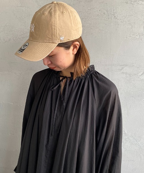 '47（フォーティーセブン）の「['47/フォーティセブン] YANKEES BASE RUNNER ベースボールキャップ（キャップ・レディース・カーキ/ダークグリーン/ブラック/チャコール/グレー/ワイン/ホワイト/レッド/ブラウン/ネイビー・ONE SIZE）」の7枚目の写真