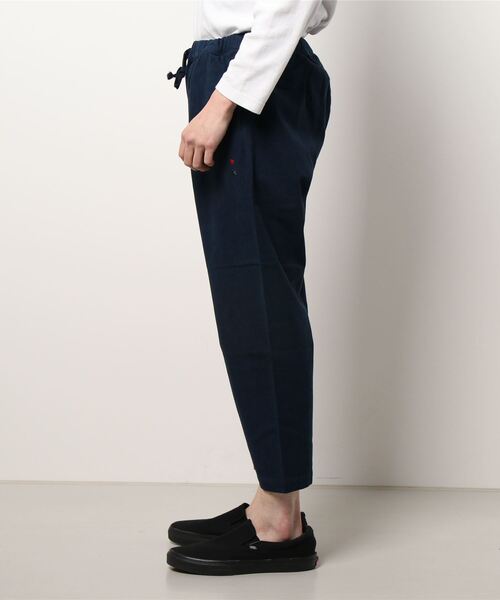 BOHEMIANS（ボヘミアンズ）の「別注　HERINBONE FLANNEL LOOSE PANTS/ﾎﾞﾍﾐｱﾝｽﾞ/ﾊﾟﾝﾂ（その他パンツ・メンズ・ネイビー・MEDIUM）」の2枚目の写真