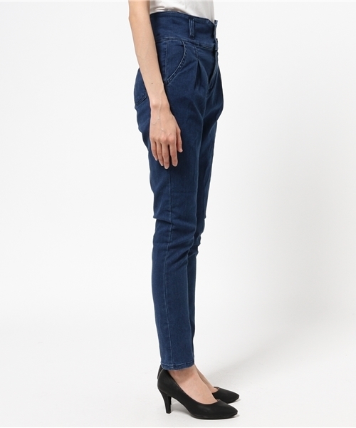 WEGO（ウィゴー）の「WEGO/デニムタックパンツ（デニムパンツ・レディース・ホワイト/インディゴブルー/ダークインディゴブルー・FREE）」の5枚目の写真