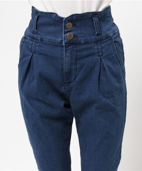 WEGO（ウィゴー）の「WEGO/デニムタックパンツ（デニムパンツ・レディース・ホワイト/インディゴブルー/ダークインディゴブルー・FREE）」の7枚目の写真