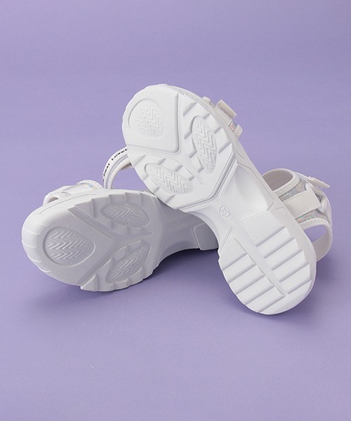 LOVETOXIC（ラブトキシック）の「ボリューム底サンダル（サンダル・キッズ・ブラック/オフホワイト/グリーン・S/M/L）」の15枚目の写真