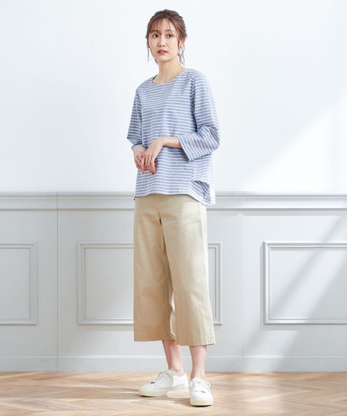 Petit Honfleur(プチオンフルール)の「フレンチリネンボーダープルオーバー(シャツ/ブラウス・レディース・ネイビー/アイボリー・11号/9号)」の3枚目の写真