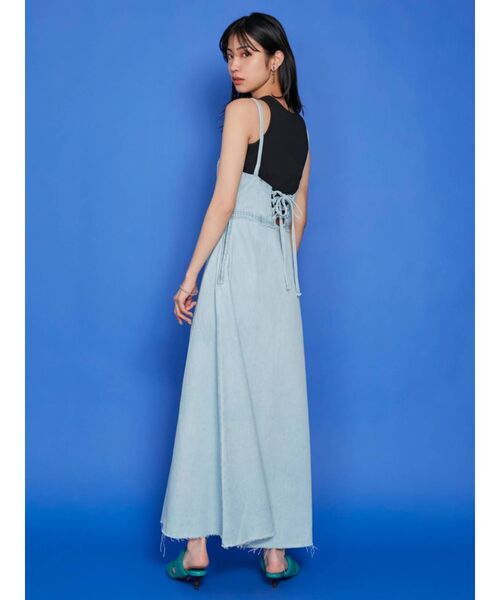 EMODA（エモダ）の「バックレースアップデニムワンピース（ワンピース・レディース・ライトブルー/ブラック/アイボリー・FREE）」の8枚目の写真