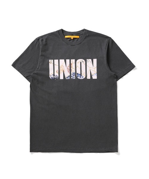 UNION(UNION TOKYO)(ユニオン)の「UNION TOKYO 4th UNION ORIGINAL PLATES TEE ユニオン Tシャツ(Tシャツ/カットソー・メンズ・ホワイト/ブラック・MEDIUM/LARGE/X-LARGE)」の1枚目の写真