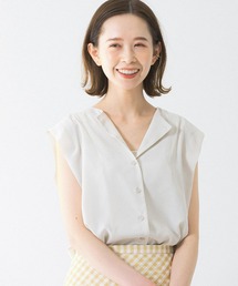 ラインアートタックスリーブブラウス