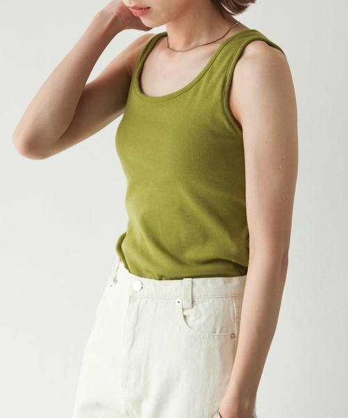 Chillfar（チルファー）の「カップ付アシメキャミタンク（タンクトップ・レディース・ブラック/オフホワイト/オレンジ/グレイッシュベージュ/グリーン系・FREE）」の11枚目の写真