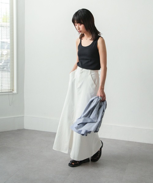 Chillfar（チルファー）の「カップ付アシメキャミタンク（タンクトップ・レディース・ブラック/オフホワイト/オレンジ/グレイッシュベージュ/グリーン系・FREE）」の8枚目の写真