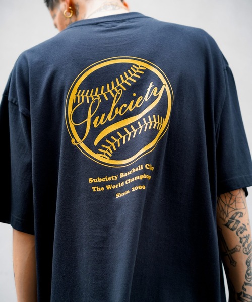 Subciety（サブサエティ）の「LEAGUE TEE（Tシャツ/カットソー・メンズ・ホワイト系その他/ホワイト×ブルー/ネイビー/ホワイト×グリーン/ブラック×イエロー・LARGE/MEDIUM/X-LARGE/XX-LARGE/SMALL）」の5枚目の写真