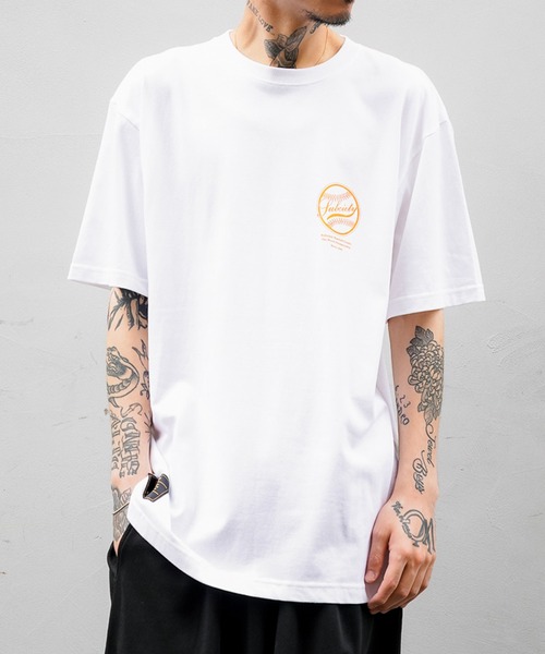 Subciety（サブサエティ）の「LEAGUE TEE（Tシャツ/カットソー・メンズ・ホワイト系その他/ホワイト×ブルー/ネイビー/ホワイト×グリーン/ブラック×イエロー・LARGE/MEDIUM/X-LARGE/XX-LARGE/SMALL）」の7枚目の写真