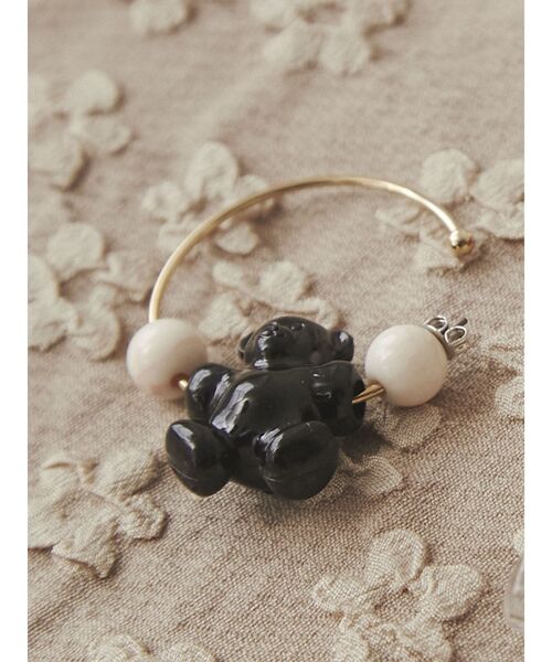 merry jenny(メリージェニー)の「acrylic bear pierces(ピアス(両耳用)・レディース・ブラック/ブラウン/クリア・FREE)」の2枚目の写真