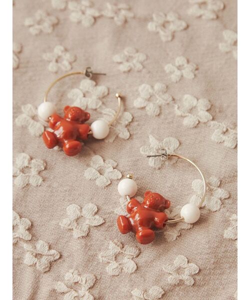 merry jenny(メリージェニー)の「acrylic bear pierces(ピアス(両耳用)・レディース・ブラック/ブラウン/クリア・FREE)」の10枚目の写真