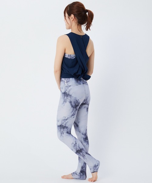 Julier Yoga and Relax(ジュリエヨガアンドリラックス)の「Julier プライムフレックスラッププルオーバー(Tシャツ/カットソー・レディース・ネイビー/ブラウン/ライトグレー・FREE)」の14枚目の写真