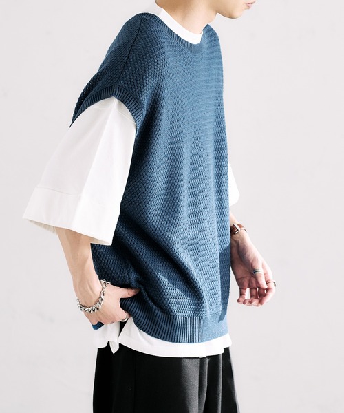 epnok（エプノック）の「クルーネックルーズニットベスト（ベスト・メンズ・ブラック/ブルー/グリーン/ナチュラル・SMALL/MEDIUM/LARGE）」の5枚目の写真