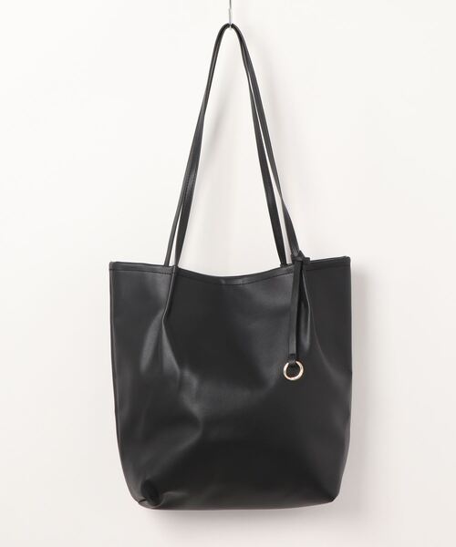 HONEYSUCKLE ROSE（ハニーサックルローズ）の「【HONEYSUCKLE ROSE】フェイクレザートートバッグ【A4対応】（トートバッグ・レディース・ブラック/グレー・ONE SIZE）」の7枚目の写真