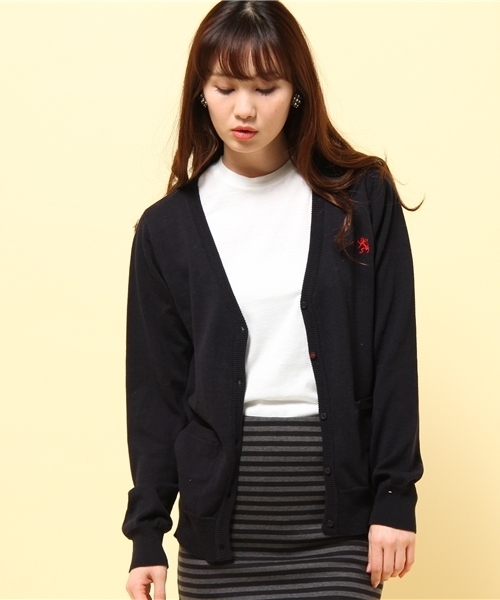 GIORDANO（ジョルダーノ）の「[GIORDANO]ライオン刺繍カーディガン（カーディガン/ボレロ・レディース・ブラック/グレー/ネイビー/レッド・FREE）」の4枚目の写真