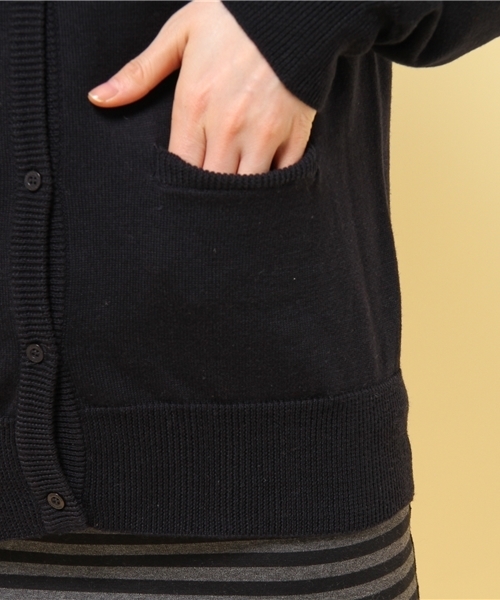 GIORDANO（ジョルダーノ）の「[GIORDANO]ライオン刺繍カーディガン（カーディガン/ボレロ・レディース・ブラック/グレー/ネイビー/レッド・FREE）」の17枚目の写真