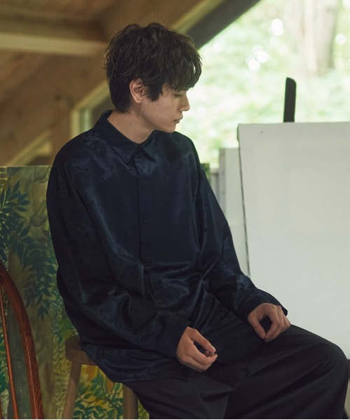 KUUUPY（クーピー）の「Flower Jacquard Regular Collar Shirts - フラワージャカード織レギュラーカラーシャツ（シャツ/ブラウス・メンズ・ネイビー/ホワイト/ブラック/グレー・SMALL/MEDIUM/LARGE）」の21枚目の写真