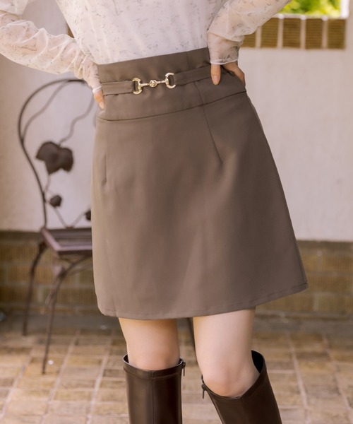 OLIVE des OLIVE（オリーブデオリーブ）の「【WEB限定カラー有】ビットベルト付きタイトミニスカート（スカート・レディース・ブラウン/ダークブラウン/グレー/スミクロ/ブラック・FREE）」の4枚目の写真