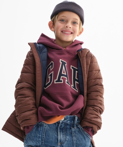GAP(ギャップ)の「リサイクル素材100% 軽量パファージャケット (キッズ)(ダウンジャケット/コート・キッズ・ブラウン/ネイビー/ブラック/カーキ・XS/S/M/XXL/L/XL)」の12枚目の写真