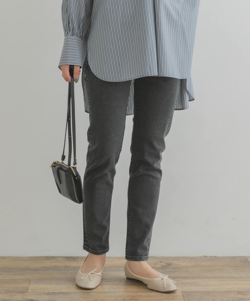 F by ROSSO(エフバイロッソ)の「PICCADILLY ストレッチスキニーデニム(デニムパンツ・レディース・インディゴブルー/ブラック・MEDIUM/SMALL/LARGE)」の2枚目の写真