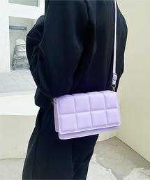 新色 ショルダーバッグ