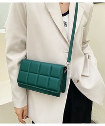 新色 ショルダーバッグ