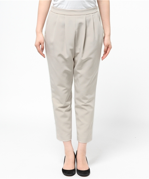 La TOTALITE（ラトータリテ）の「バックギャザーフォルムパンツ。（その他パンツ・レディース・ベージュ/ブラック・38/36）」の3枚目の写真