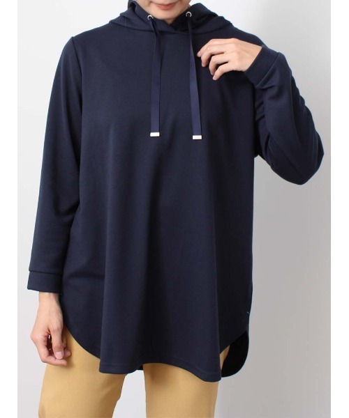 MB mint breeze(エムビーミントブリーズ)の「【M~5L 大きいサイズ】ラウンドヘム チュニック丈 パーカー(Tシャツ/カットソー・レディース・ピンク/ネイビー/クリーム・LL/L/5L/3L/4L/M)」の3枚目の写真