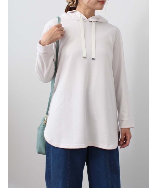MB mint breeze(エムビーミントブリーズ)の「【M~5L 大きいサイズ】ラウンドヘム チュニック丈 パーカー(Tシャツ/カットソー・レディース・ピンク/ネイビー/クリーム・LL/L/5L/3L/4L/M)」の2枚目の写真