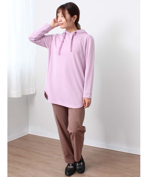 MB mint breeze(エムビーミントブリーズ)の「【M~5L 大きいサイズ】ラウンドヘム チュニック丈 パーカー(Tシャツ/カットソー・レディース・ピンク/ネイビー/クリーム・LL/L/5L/3L/4L/M)」の18枚目の写真