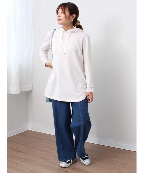 MB mint breeze(エムビーミントブリーズ)の「【M~5L 大きいサイズ】ラウンドヘム チュニック丈 パーカー(Tシャツ/カットソー・レディース・ピンク/ネイビー/クリーム・LL/L/5L/3L/4L/M)」の6枚目の写真