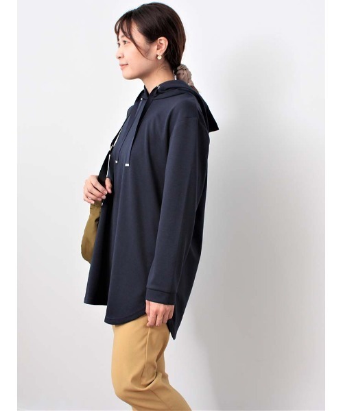 MB mint breeze(エムビーミントブリーズ)の「【M~5L 大きいサイズ】ラウンドヘム チュニック丈 パーカー(Tシャツ/カットソー・レディース・ピンク/ネイビー/クリーム・LL/L/5L/3L/4L/M)」の9枚目の写真