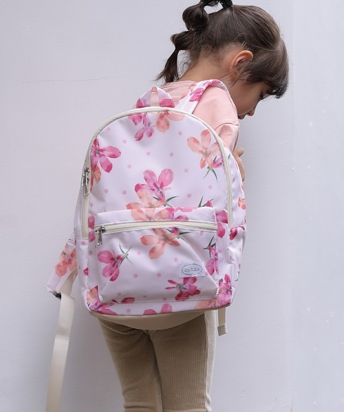HAKKA KIDS(ハッカキッズ)の「オリジナルフラワープリントリュック(バックパック/リュック・キッズ・グレー/オフホワイト/ブルー/ピンク・M)」の4枚目の写真