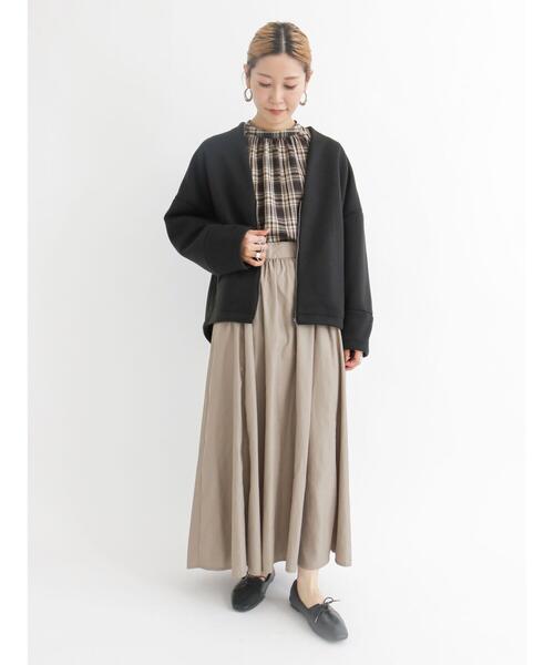 Samansa Mos2 blue（サマンサモスモスブルー）の「フレアロングスカート（スカート・レディース・ブラック/カーキ/モカ・ﾌﾘ-）」の20枚目の写真