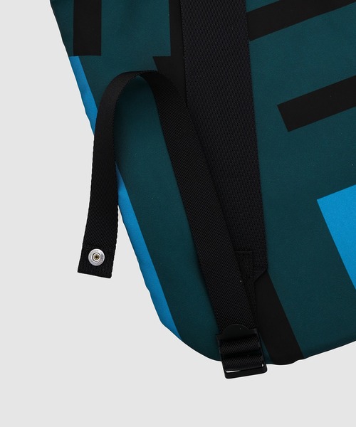 MARNI(マルニ)の「MARNI×PORTER 2WAY TOTE BAG/バックパックトート(バックパック/リュック・メンズ・グリーン系その他/グレー系その他/ブラック系その他・ONE SIZE)」の6枚目の写真