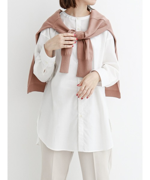 Samansa Mos2 blue(サマンサモスモスブルー)の「柄アソートノーカラーシャツ(シャツ/ブラウス・レディース・グレー/オフホワイト/ブルー・フリ-)」の2枚目の写真