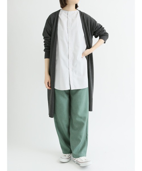 Samansa Mos2 blue(サマンサモスモスブルー)の「柄アソートノーカラーシャツ(シャツ/ブラウス・レディース・グレー/オフホワイト/ブルー・フリ-)」の17枚目の写真