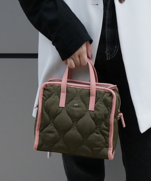 ACCOMMODE（アコモデ）の「バイカラーキルティングショルダーバッグ（ショルダーバッグ・レディース・イエロー/カーキ/アイボリー・FREE）」の3枚目の写真