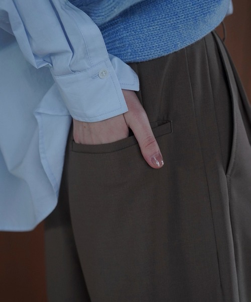 CLANE(クラネ)の「BASIC TUCK PANTS(その他パンツ・レディース・ボルドー/ベージュ/アイボリー/ブラック・0/1/2)」の21枚目の写真