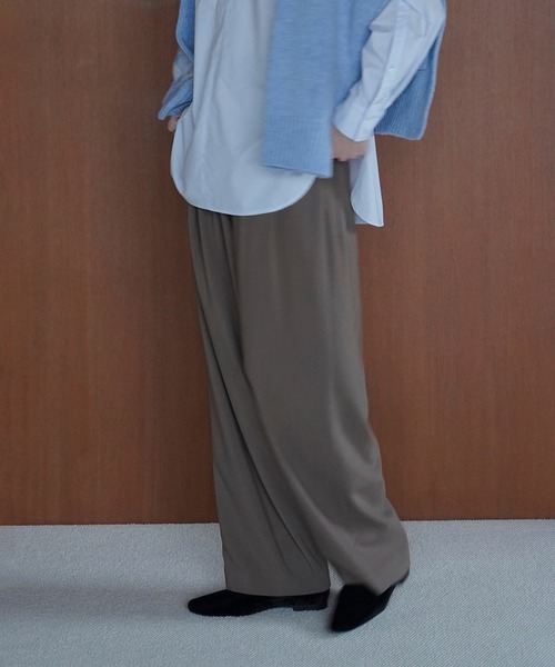 CLANE(クラネ)の「BASIC TUCK PANTS(その他パンツ・レディース・ボルドー/ベージュ/アイボリー/ブラック・0/1/2)」の15枚目の写真