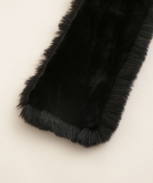 NANO universe（ナノユニバース）の「LB.04/ボリュームフェイクファーストール（ストール/ショール・レディース・ブラック/ライトベージュ・FREE）」の5枚目の写真