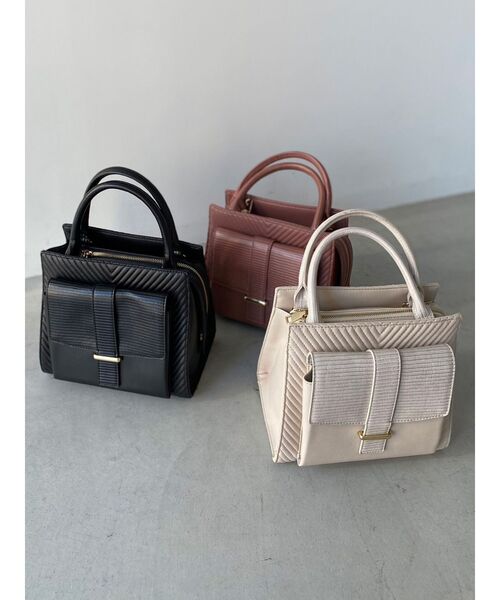 RESEXXY（リゼクシー）の「キルティングポイントハンドバッグ（ハンドバッグ・レディース・アイボリー/ブラック/ピンク・FREE）」の4枚目の写真