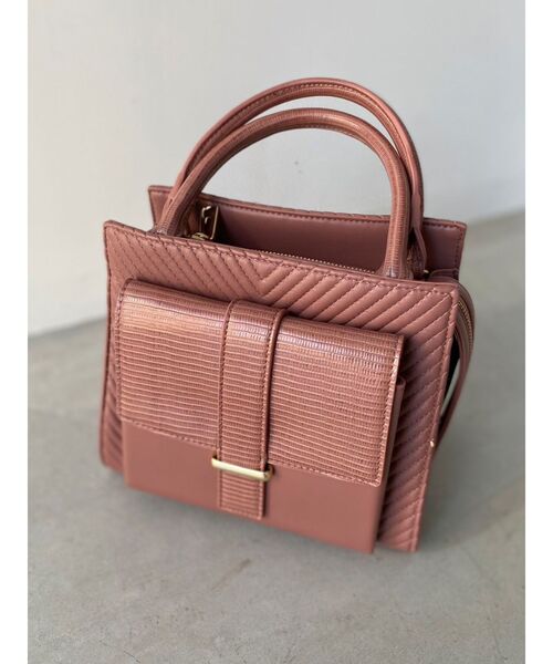 RESEXXY（リゼクシー）の「キルティングポイントハンドバッグ（ハンドバッグ・レディース・アイボリー/ブラック/ピンク・FREE）」の5枚目の写真