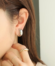 ボリュームイヤリング