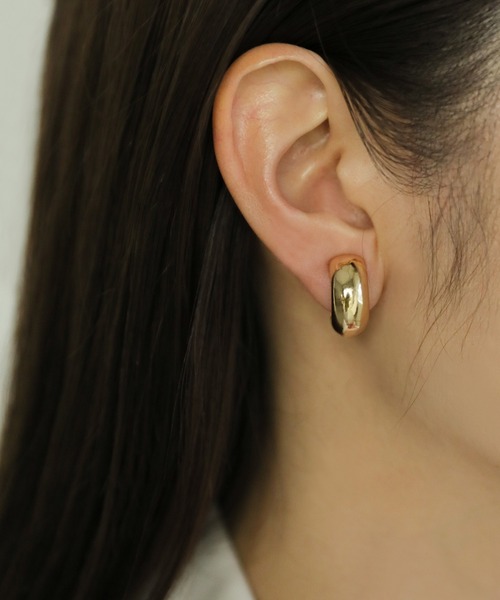 select MOCA（セレクトモカ）の「ボリュームイヤリング（イヤリング・レディース・ゴールド/シルバー・FREE）」の2枚目の写真