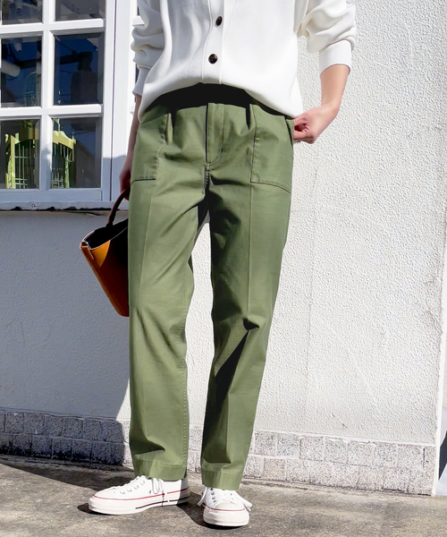 Spick & Span（スピックアンドスパン）の「バックサテンイージーカーゴ